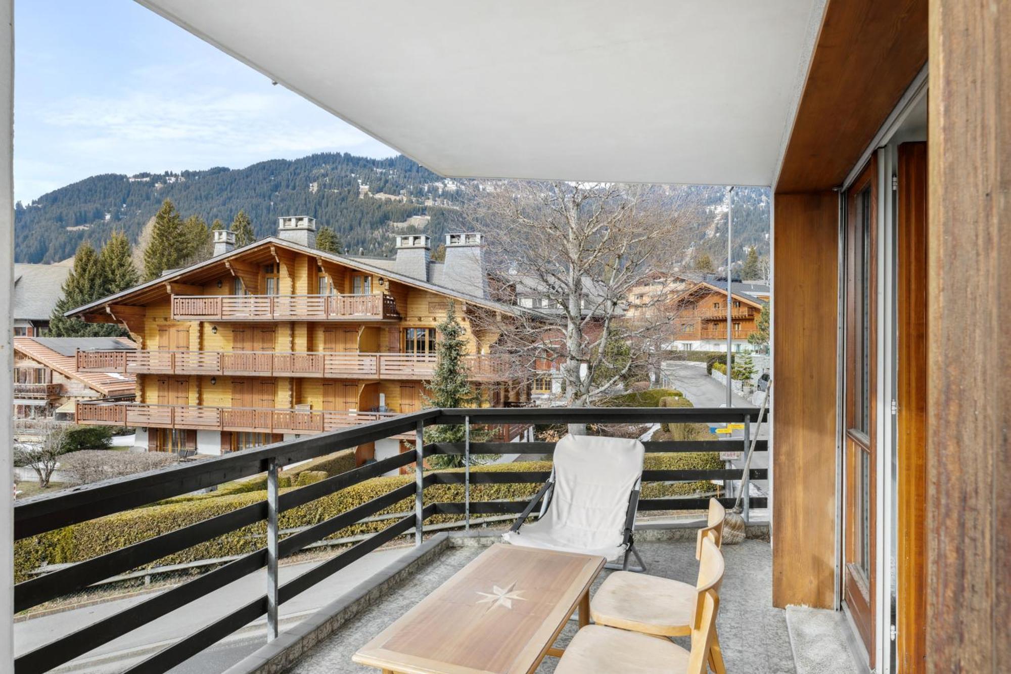Triplex In Villars Centre With Parking Exterior photo