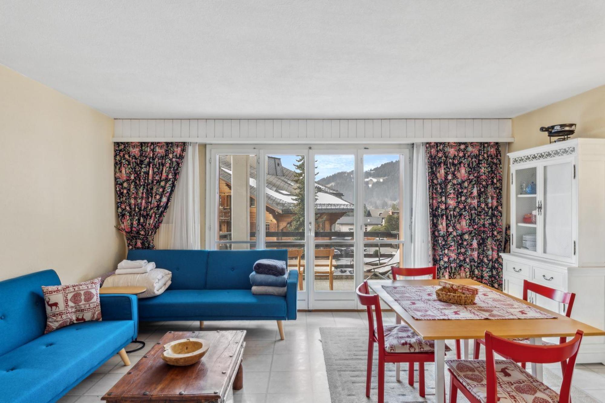 Triplex In Villars Centre With Parking Exterior photo